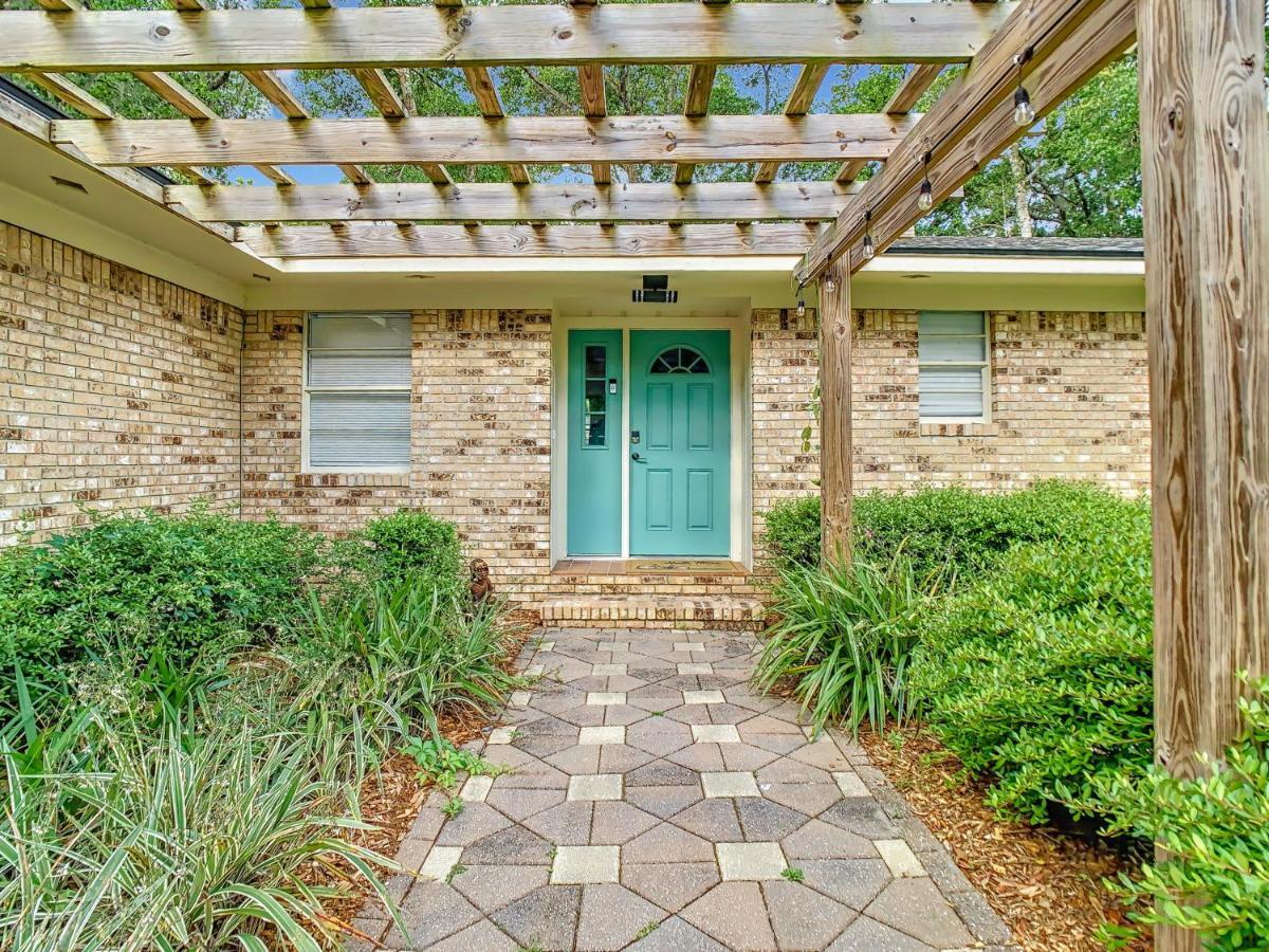 Ferienhaus Take A Stroll By The Park - Pet And Family Friendly *